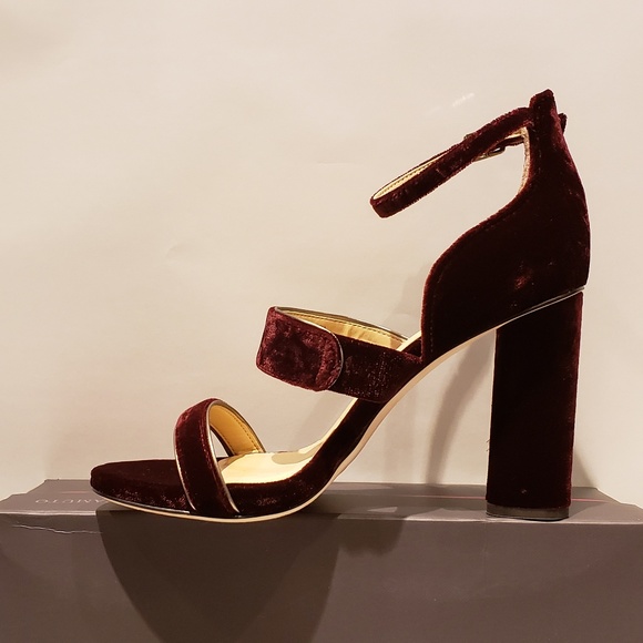 Vince Camuto Robeka Strappy Hi Heel Sandals - Picture 7 of 7